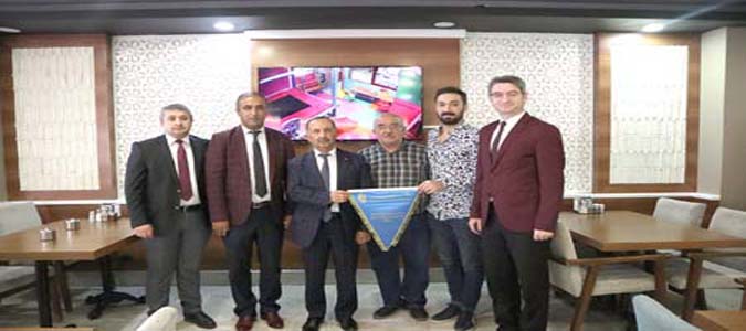 'Mavi Bayrak' Ödülleri Hak Kazanan İşletmelere Teslim Edildi
