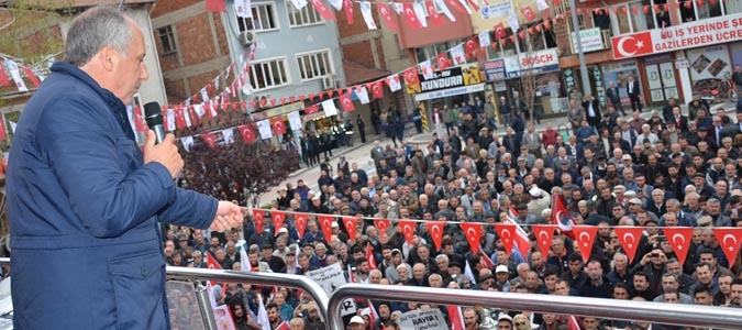 Muharrem İnce Taşova da Halka Seslendi