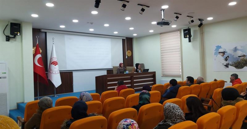 Okul Kantin ve Yemekhane Çalışanlarına Hijyen Eğitimi Verildi