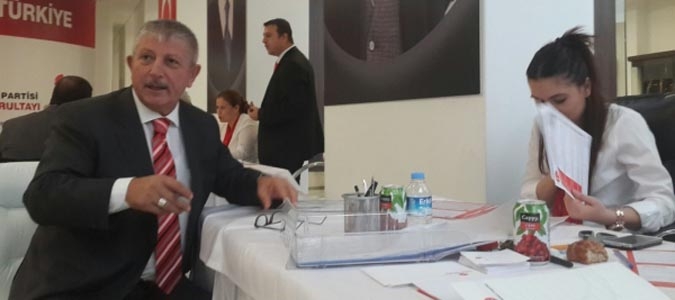 Sarı, aday adaylığı başvurusunu yaptı