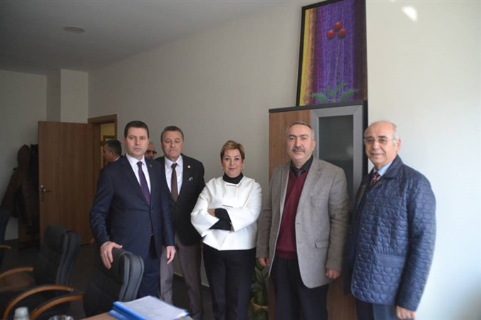 Serpil Saraçoğlu'ndan İl Özel İdare Müdürlüğü'ne Ziyaret