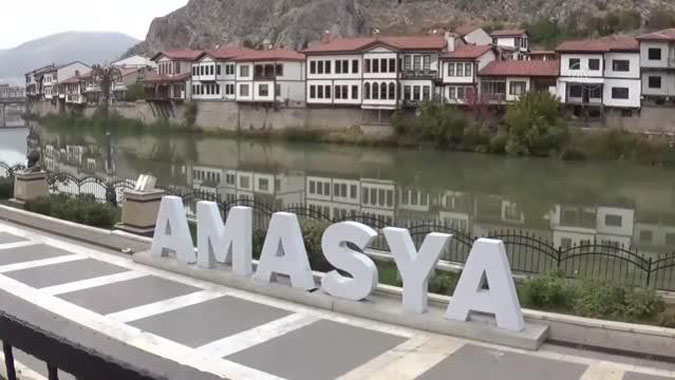 Son 10 günde vaka sayılarında yüzde 50 azalma oldu