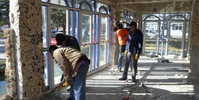 SULUOVA BELEDİYESİ HİZMET BİNASI İÇİN ÇALIŞMALARINA BAŞLADI