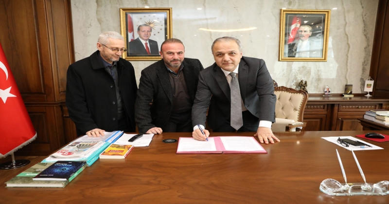 Suluova'da Yarı Olimpik Yüzme Havuzu Yapılacak