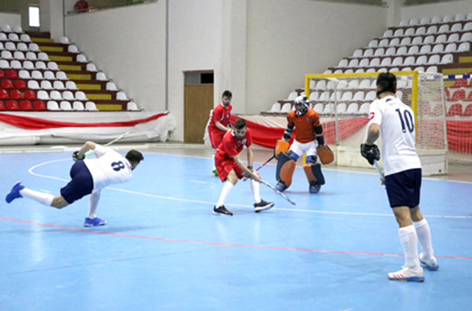 Üniversiteler Arası Hokey Şampiyonası Başladı