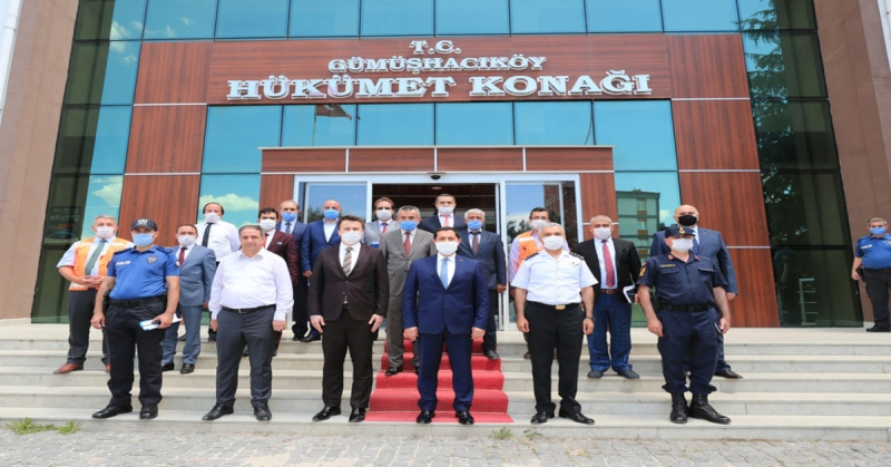 Vali Masatlı, Gümüşhacıköy'de Bir Dizi Ziyarette Bulundu