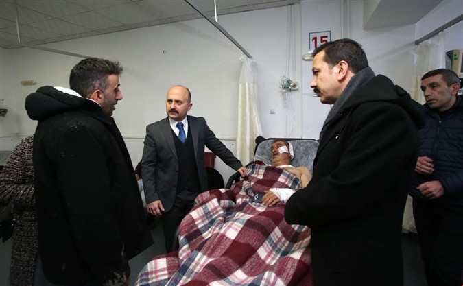 Vali Varol Amasya'da Meydana Gelen Kazada Yaralananları Ziyaret Etti