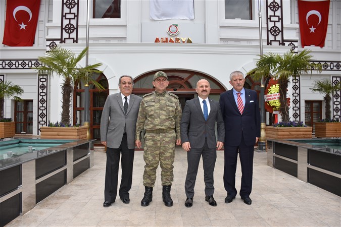 Vali Varol'dan Başkan Sarı'ya Hayırlı Olsun Ziyareti