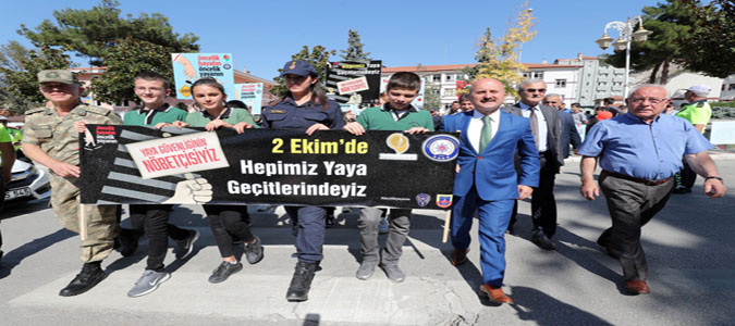 'Yaya Geçidi Nöbeti' Farkındalık Etkinliği Gerçekleştirildi